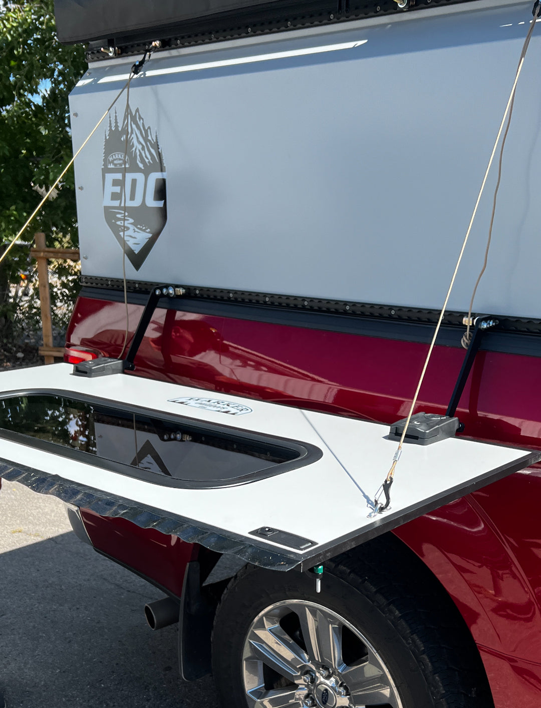 Hatch Table Brackets and Cables – Harker Outdoors